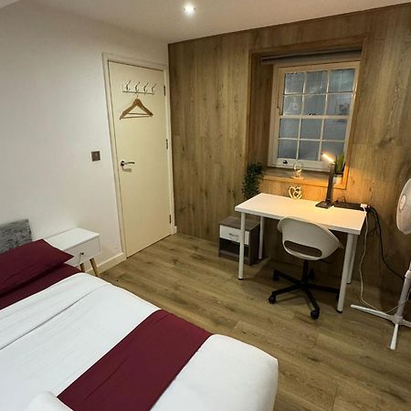 Cozy Two Bedroom Apartment Sleeps 6 Near Camden Market Hw10 لندن المظهر الخارجي الصورة